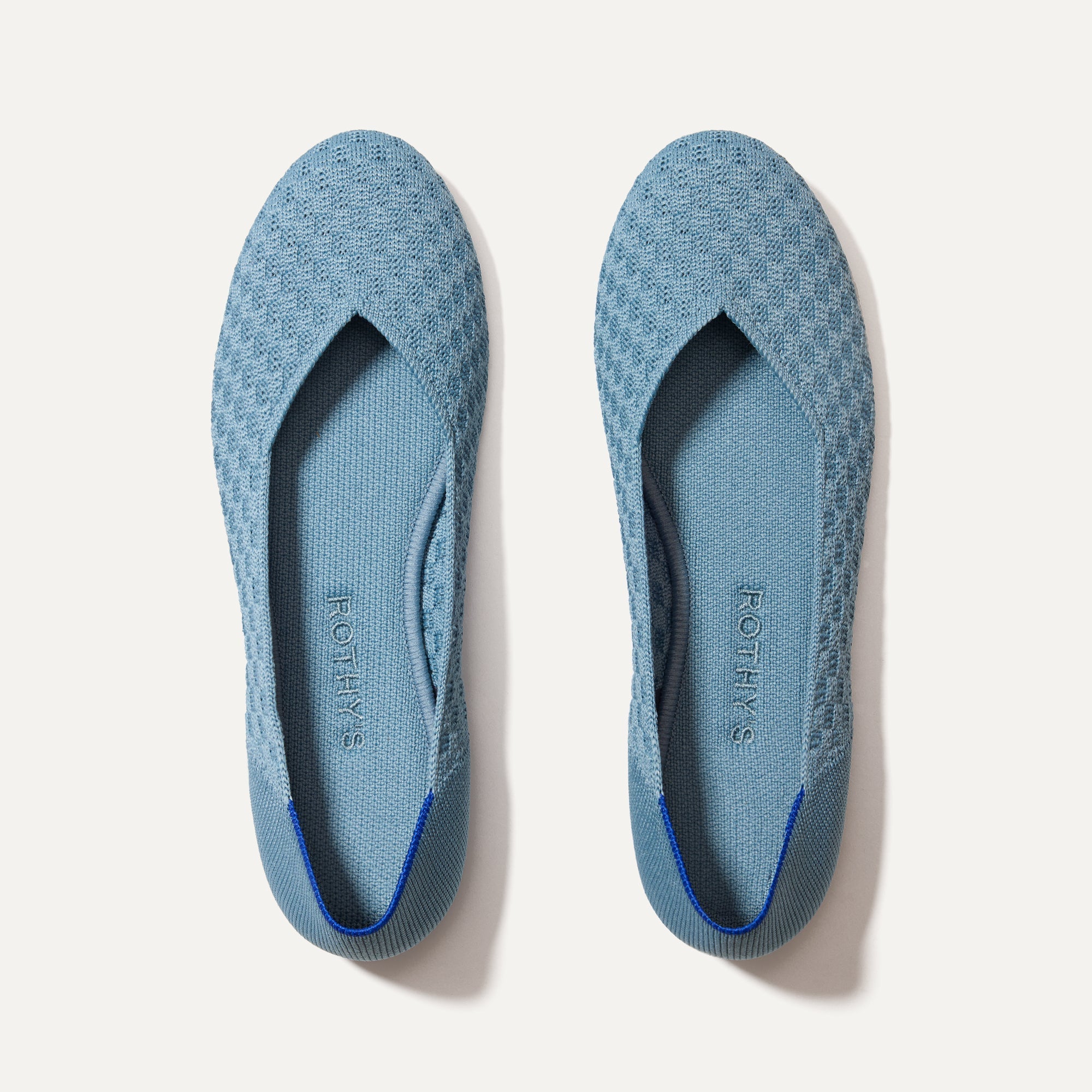 The Flat in Sky Basketweave shown from the top. 